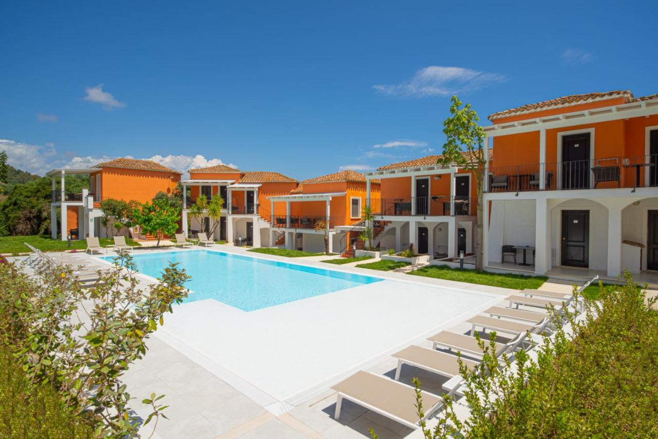 Felix Hotels - Galanias Hotel & Retreat บารีซาร์โด ภายนอก รูปภาพ